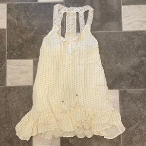 Lulus’s off white summer dress